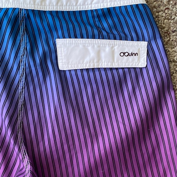 O'Quinn Surf Board Shorts OQ Swim Shorts Men's Size 34 Vivid Blue/Purple Print - Picture 4 of 6